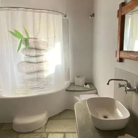 Holiday home Rustic House Tinos *